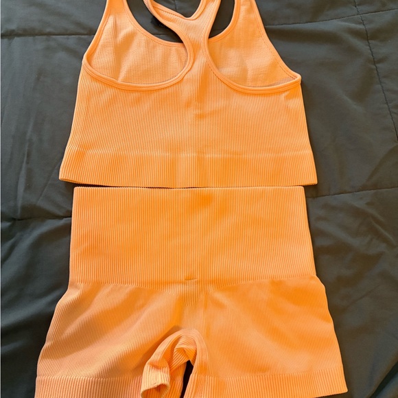 Savage X Fenty Coral Ribbed Ensemble - Picture 3 of 8